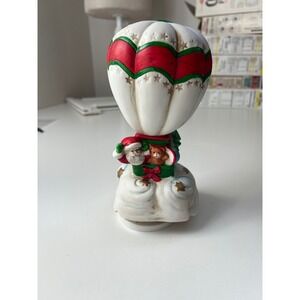 Vintage Santa Hot Air Balloon Ceramic Music Box Here Comes Santa Clause